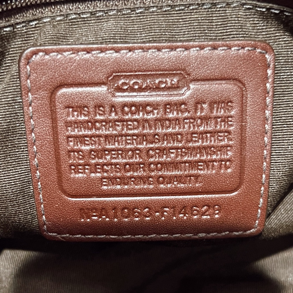 Coach purse - Picture 5 of 7
